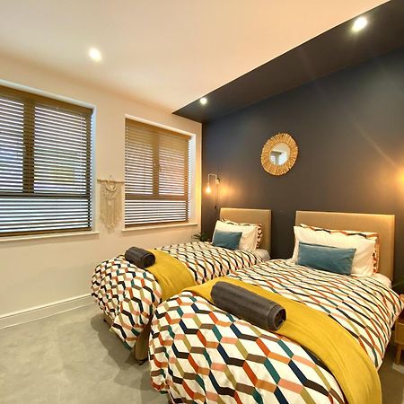 Stunning 2 Bed Apartment Sea Views And Parking Worthing Exteriör bild